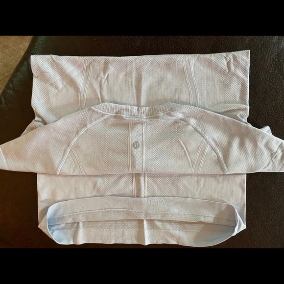 Lululemon swiftly in daydream blue size 6 - Picture 3 of 3